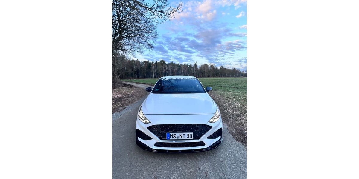 Hyundai i30 54.000 km 29.500 &euro; Eydelstedt 49406