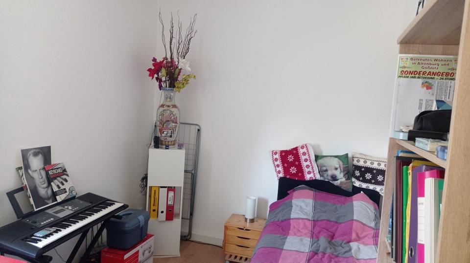 Etagenwohnung Rositz - 3 Zimmer, 65 m&sup2;, 45.000&euro; | Angebot:23187798