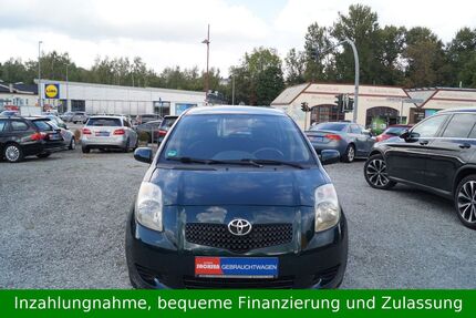 Toyota Yaris 111.499 km 3.000 &euro; Chemnitz 09116