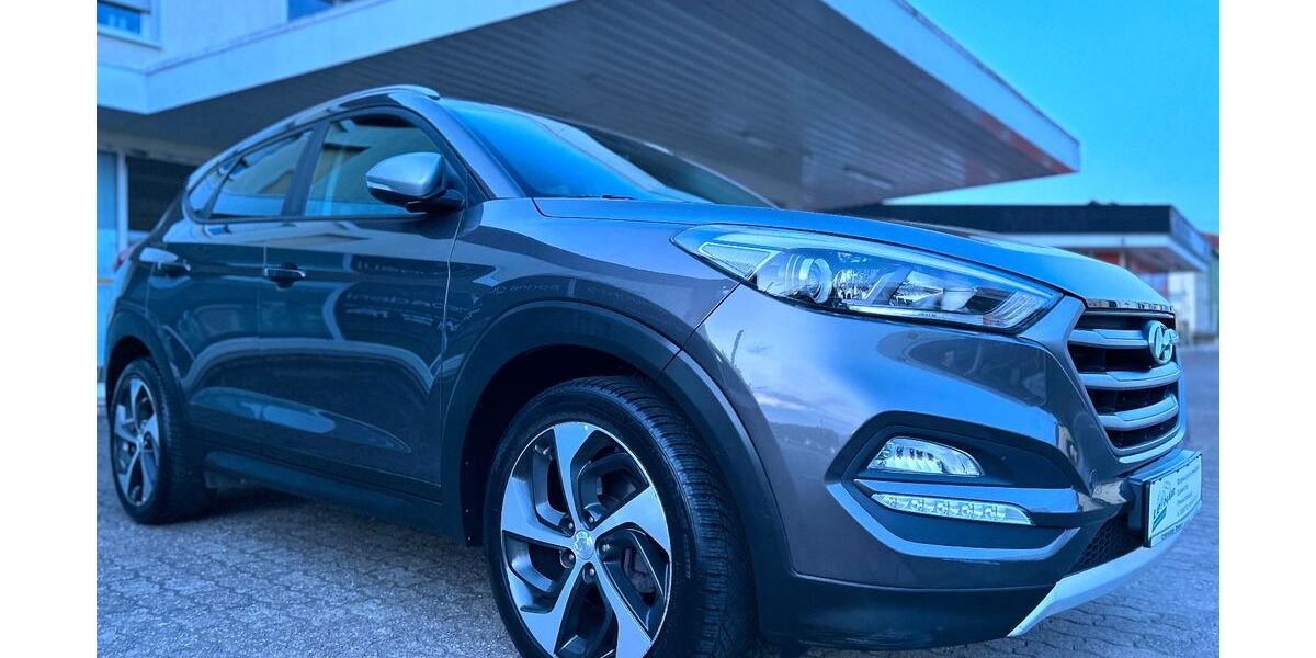 Hyundai TUCSON 110.000 km 17.500 &euro; Losheim am See 66679