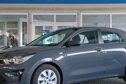 Kia Rio 22.762 km 17.390 &euro; Steinbergkirche 24972
