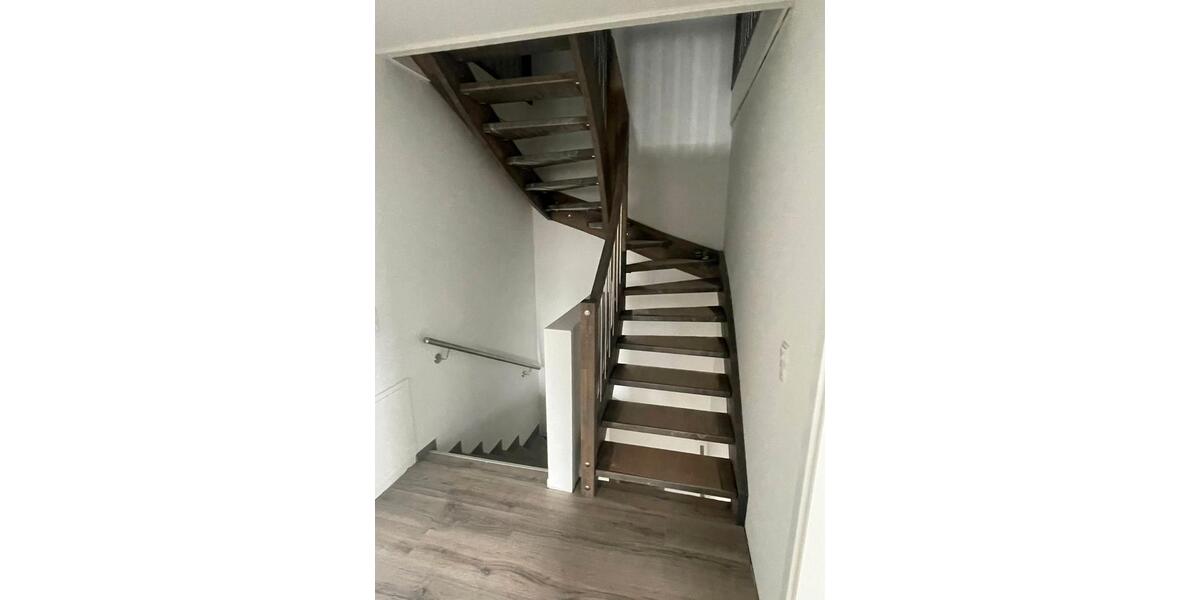 Doppelhaushälfte Friesoythe - 4 Zimmer, 118 m&sup2;, 1.200&euro; | Angebot:26025769