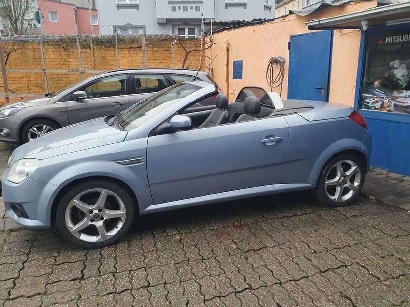 Opel Tigra 83.650 km 3.800 € Hagen 58097