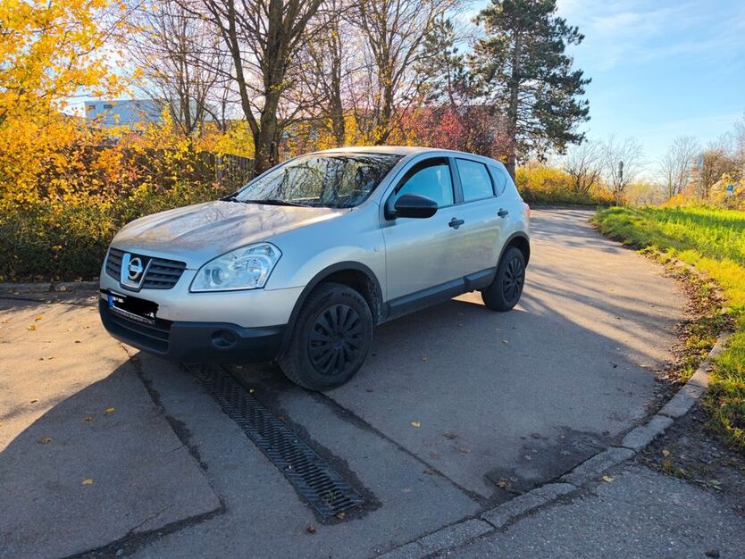Nissan Qashqai 226.000 km 3.550 € Freudental 74392