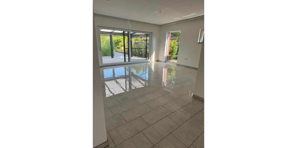 Bungalow Nettetal - 4 Zimmer, 130 m&sup2;, 570.000&euro; | Angebot:27030319