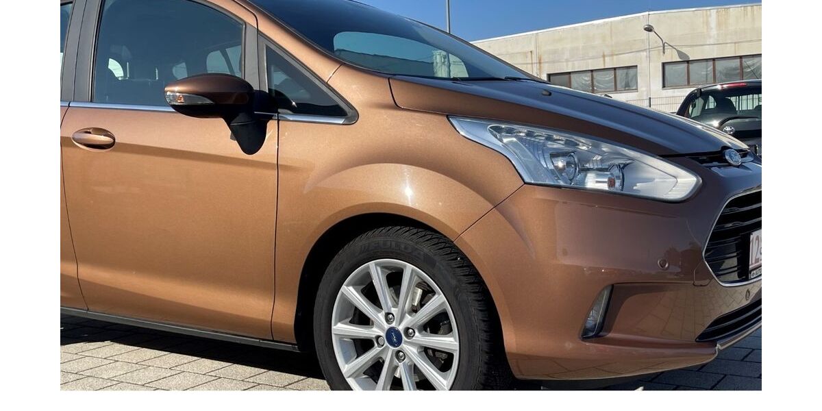 Ford B-Max 80.000 km 6.999 &euro; Dessau-Roßlau 06847