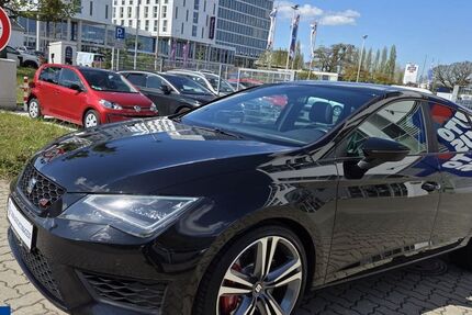 Seat Leon 144.512 km 15.899 &euro; Salzwedel 29410