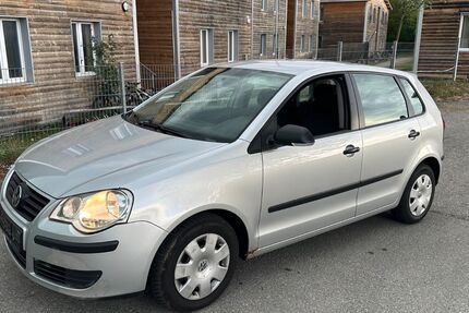 VW Polo 188.830 km 890 &euro; München 81929