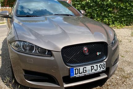 Jaguar XF 54.786 km 24.800 € Höchstädt a.d.Donau 89420