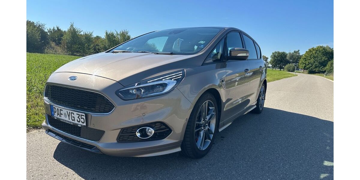 Ford S-Max 76.000 km 22.200 &euro; Manching 85077