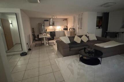 Wohnung Eppingen - 2.5 Zimmer, 65 m&sup2;, 800&euro; | Angebot:25311186