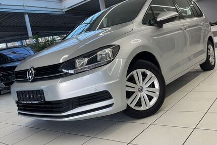 VW Touran 139.000 km 13.390 &euro; Öhringen 74613