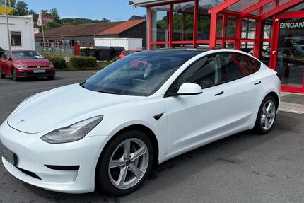 Tesla Model 3 190.444 km 19.700 &euro; Suhl 98529