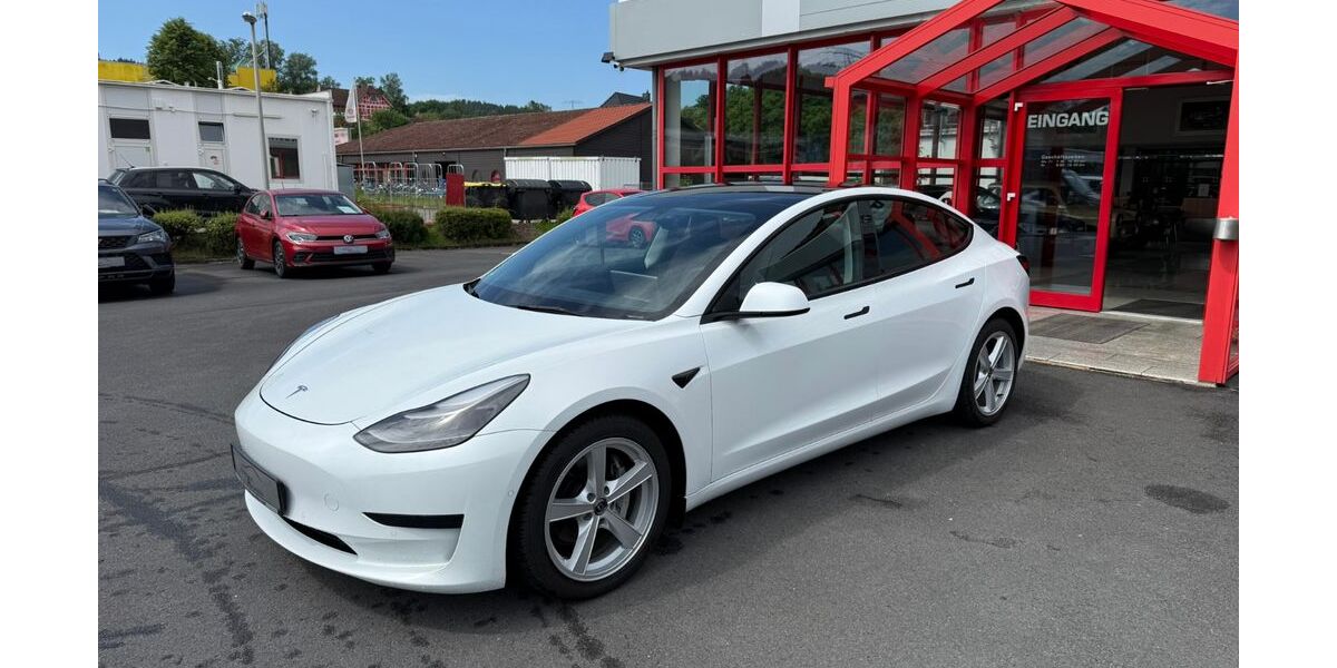 Tesla Model 3 190.444 km 19.700 &euro; Suhl 98529