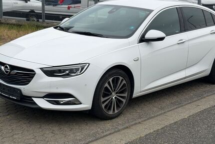 Opel Insignia 172.235 km 7.999 &euro; Düren 52353
