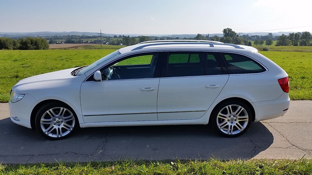 Skoda Superb 210.000 km 9.990 &euro; Chemnitz 09113