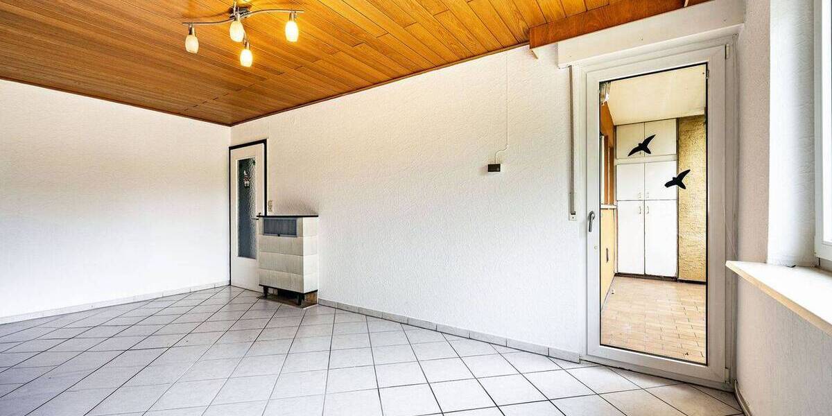 Etagenwohnung Sinsheim - 3 Zimmer, 64 m&sup2;, 175.000&euro; | Angebot:25686872