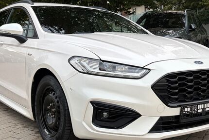 Ford Mondeo 207.672 km 12.990 &euro; Schönefeld 12529