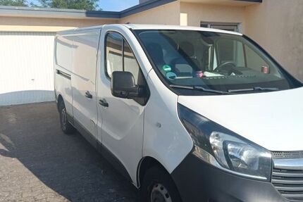 Opel Vivaro 278.000 km 7.990 &euro; Bielefeld 33607