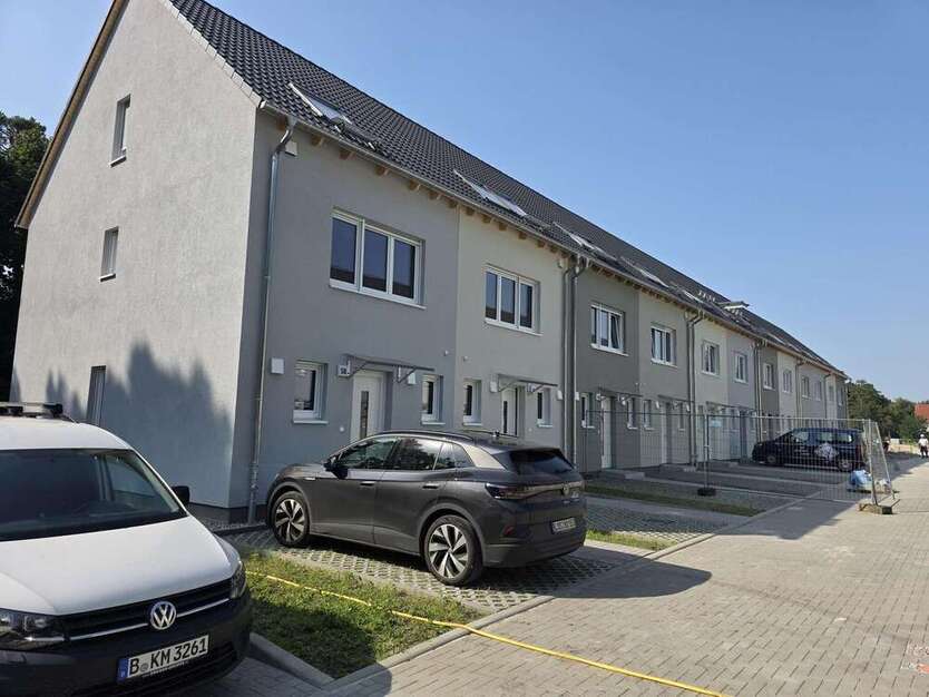 Haus zum Mieten in Zossen-Waldstadt 1.400 € 114.5 m²