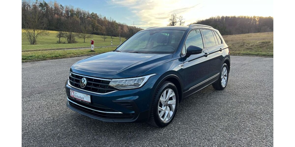 VW Tiguan 100.000 km 24.900 &euro; Niefern-Öschelbronn 75223