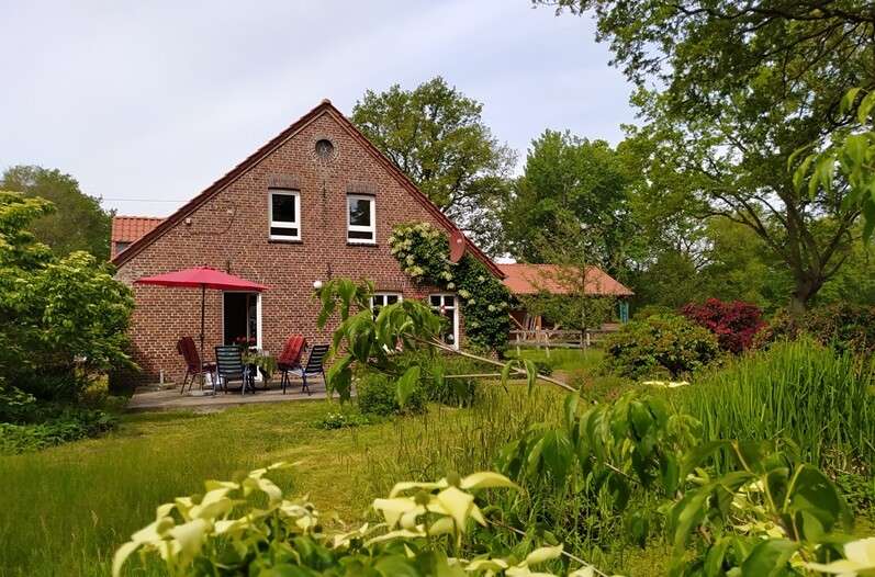 Einfamilienhaus Friedeburg - 10 Zimmer, 339 m&sup2;, 590.000&euro; | Angebot:26290269