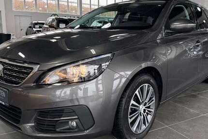 Peugeot 308 54.800 km 15.950 &euro; Paderborn 33106