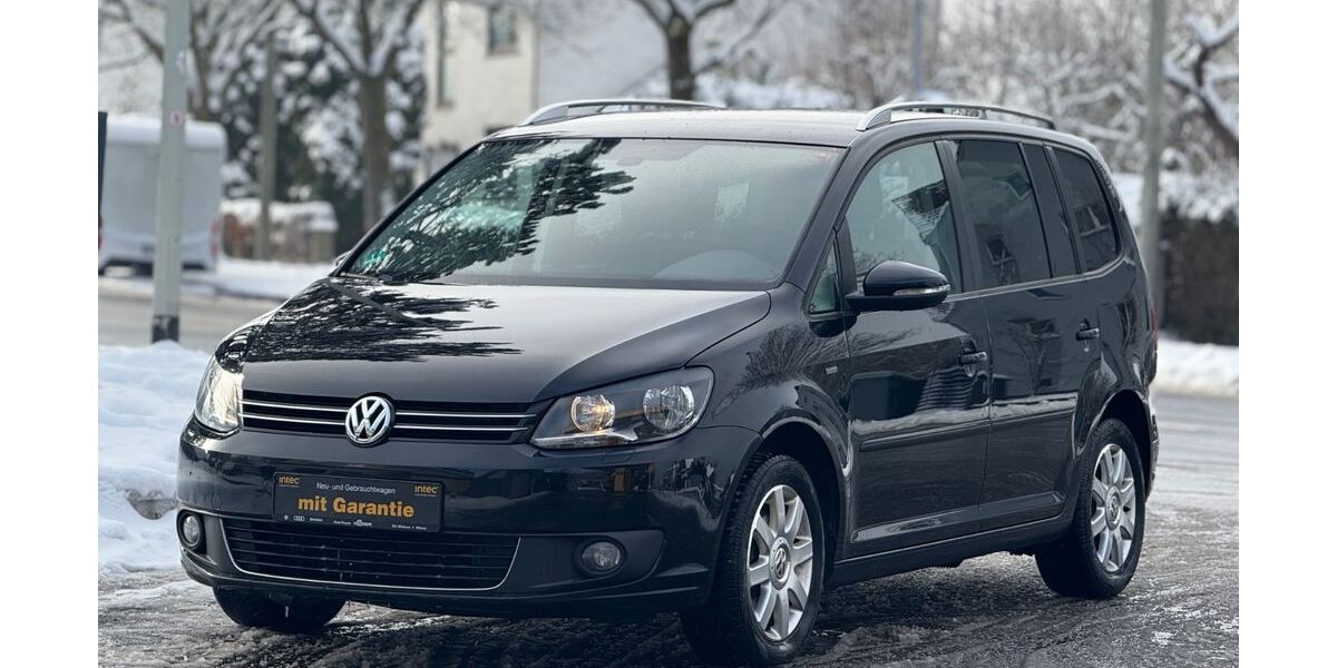 VW Touran 200.600 km 8.299 &euro; Kassel 34132