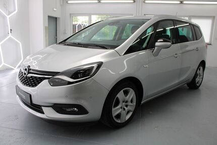 Opel Zafira Tourer 112.867 km 14.990 &euro; Düsseldorf 40233