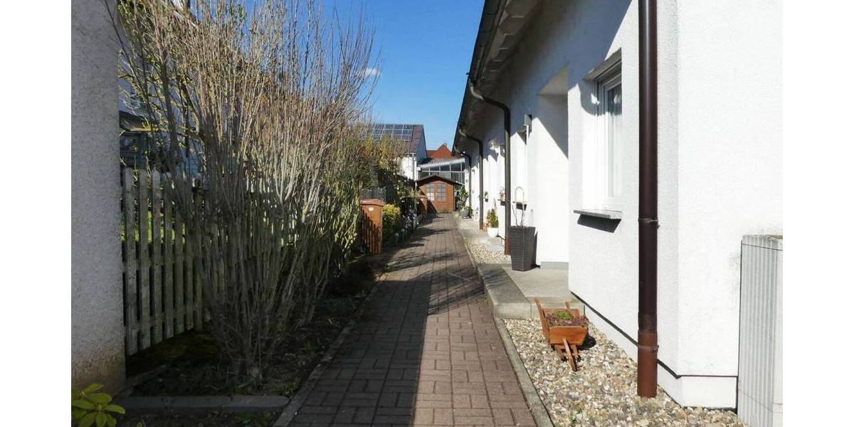 Reihenendhaus Wächtersbach - 6 Zimmer, 118 m&sup2;, 389.000&euro; | Angebot:26176398
