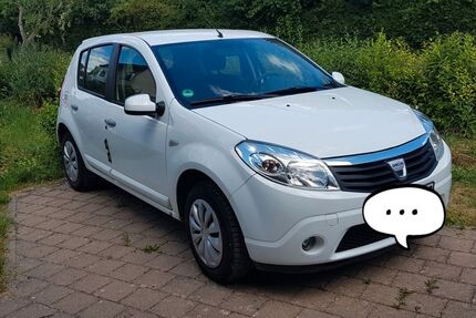 Dacia Sandero 185.000 km 2.500 &euro; Niederstotzingen 89168