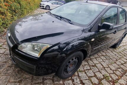 Ford Focus 148.000 km 2.800 &euro; Rosengarten 74538