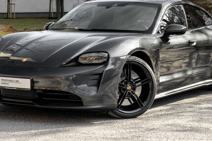 Porsche Taycan 28.254 km 68.930 &euro; Berlin 10587