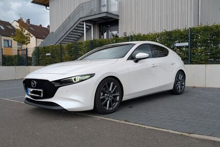 Mazda 3 68.900 km 18.490 € Wendelstein 90530