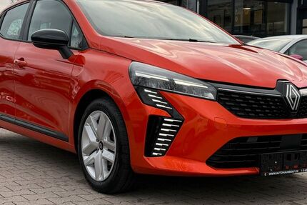 Renault Clio 11.800 km 15.990 &euro; Wiesmoor 26639