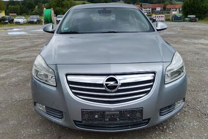 Opel Insignia 226.000 km 3.200 € Diepoldshofen 88299
