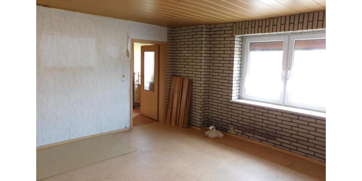 Einfamilienhaus Sangerhausen - 7 Zimmer, 100 m&sup2;, 37.500&euro; | Angebot:15827437