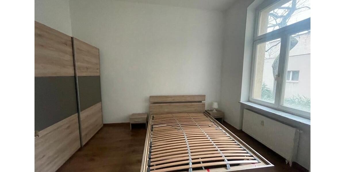 Etagenwohnung Halle (Saale) Damaschkestraße - 5 Zimmer, 158 m&sup2;, 1.100&euro; | Angebot:25168699