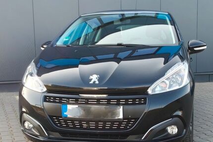 Peugeot 208 5.090 km 9.000 &euro; Münster 48167