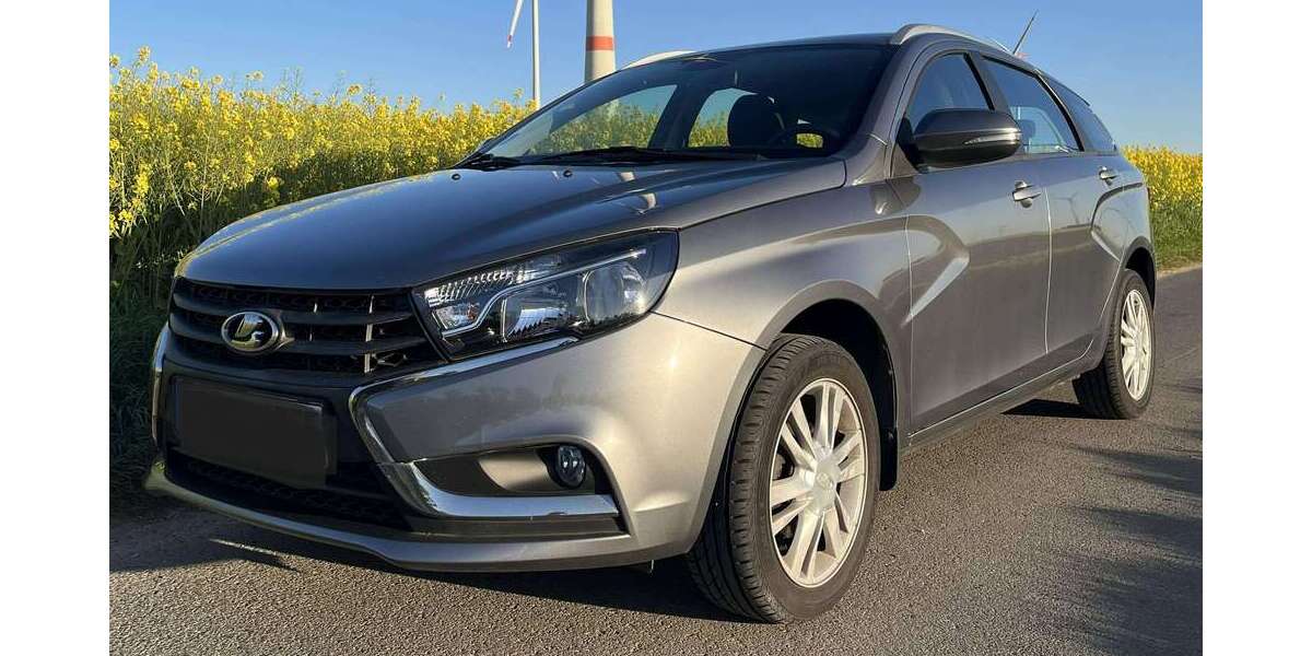 Lada Vesta 89.200 km 7.499 &euro; Issum 47661