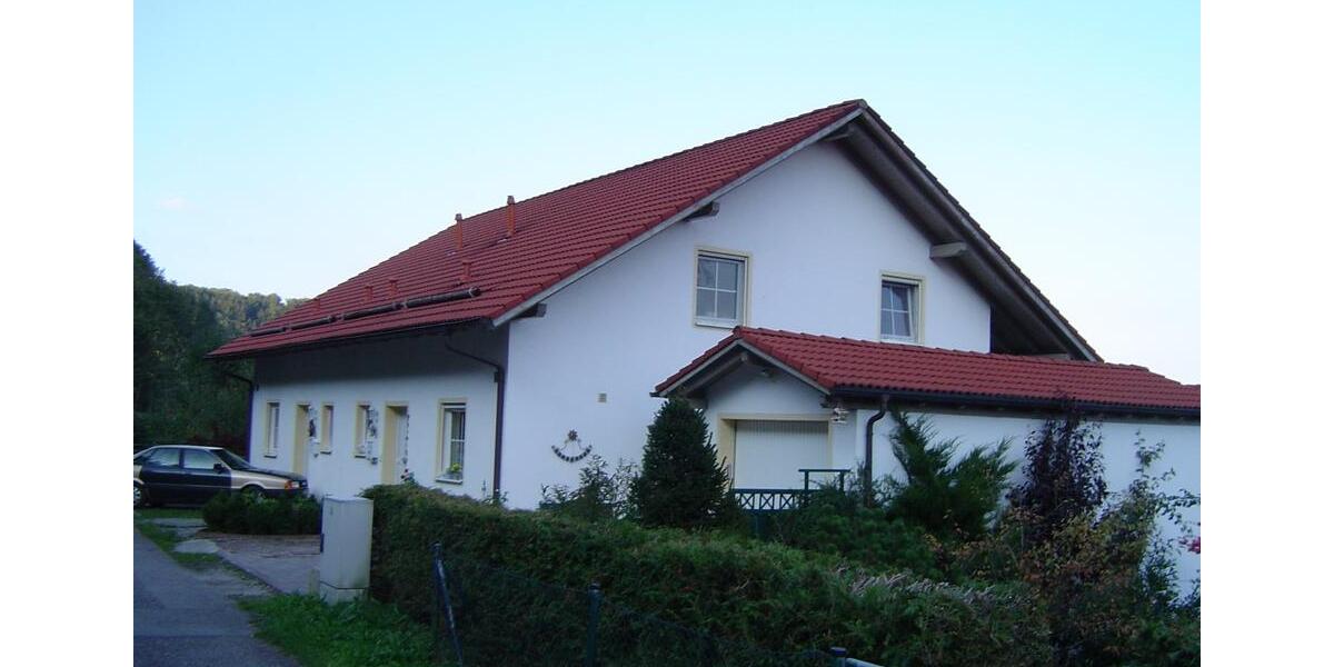 Doppelhaushälfte Trostberg - 7 Zimmer, 160 m&sup2;, 1.250&euro; | Angebot:24728919