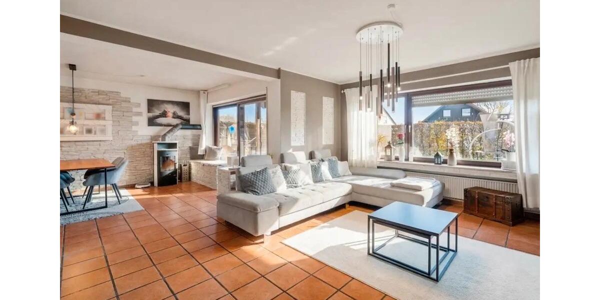 Einfamilienhaus Balzheim - 9 Zimmer, 240 m&sup2;, 585.000&euro; | Angebot:26287712