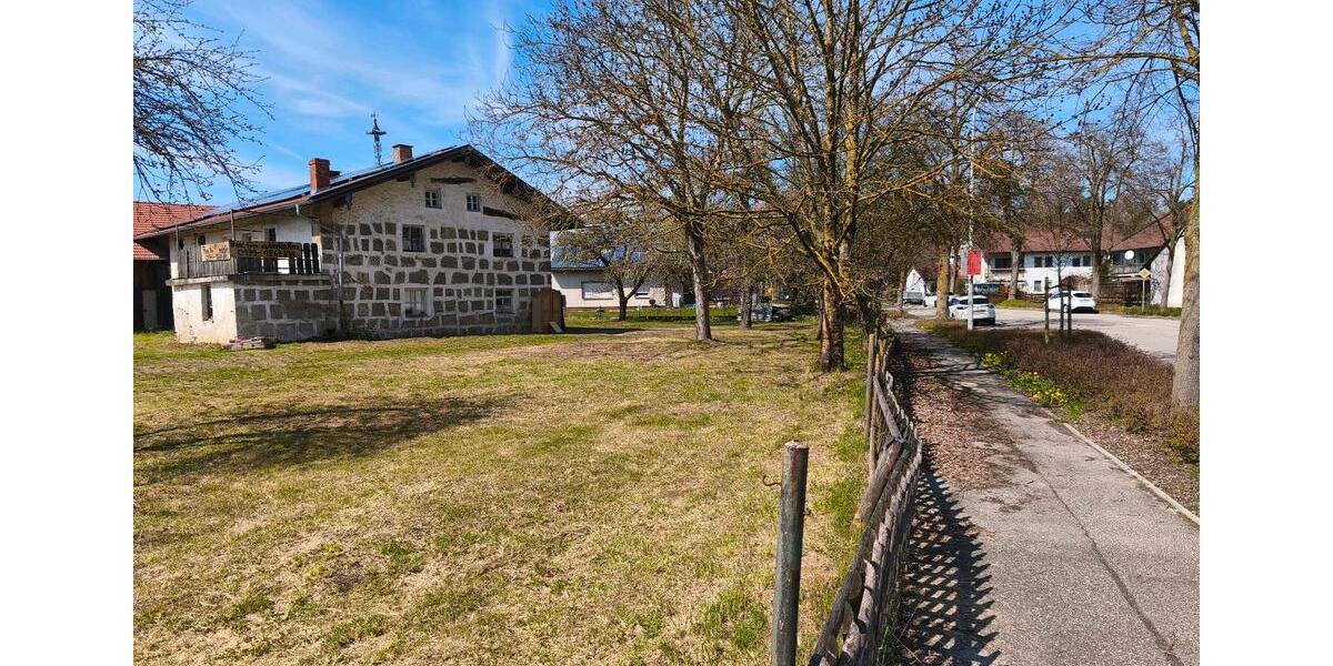 Bauernhaus, Landhaus Burgkirchen an der Alz - 5 Zimmer, 250 m&sup2;, 666.666&euro; | Angebot:26465304
