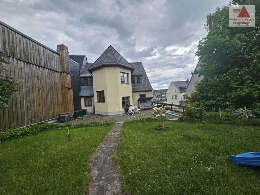 Haus zum Kaufen in Schneeberg 169.000 € 239.22 m²