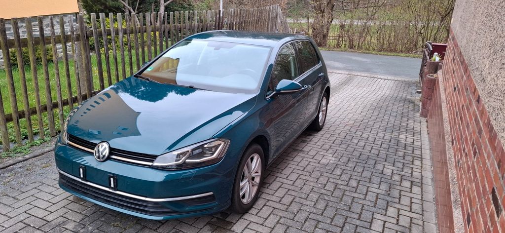 VW Golf 96.522 km 13.500 &euro; Chemnitz 09117