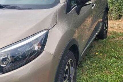 Renault Captur 50.476 km 9.000 &euro; Neukirchen b.Hl.Blut 93453