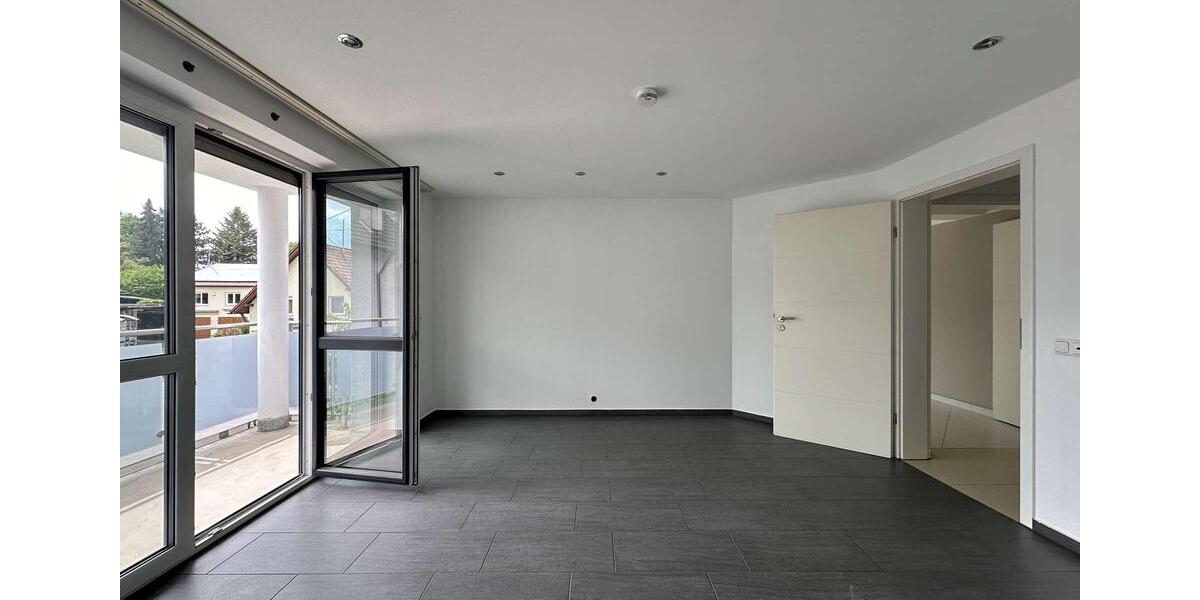 Etagenwohnung Friedberg - 3 Zimmer, 118 m&sup2;, 1.600&euro; | Angebot:26632572