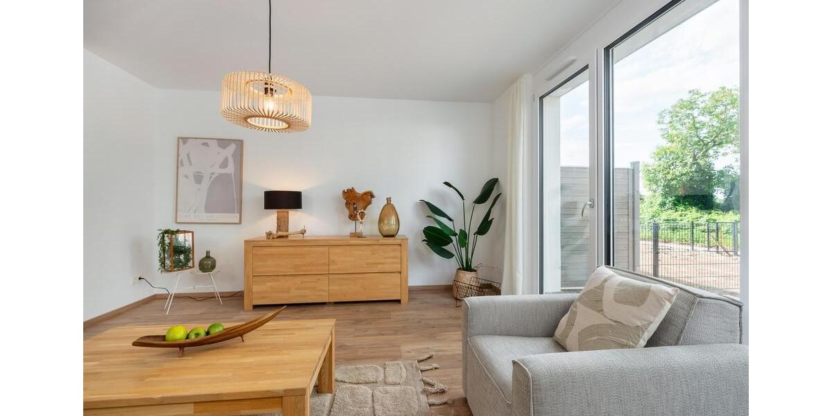 Reihenhaus Roth - 6 Zimmer, 141 m&sup2;, 1.750&euro; | Angebot:25745960