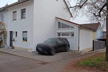 provisionsfrei ** sofort bezugsfertig ** komplett renoviertes Haus für die Familie 5 zimmer