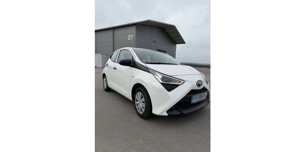 Toyota Aygo 37.500 km 9.400 &euro; Schopfloch 72296